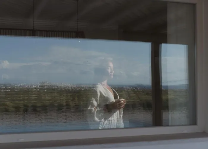 Vouno Luxury Villa *