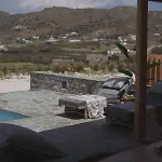 Vouno Luxury Villa *