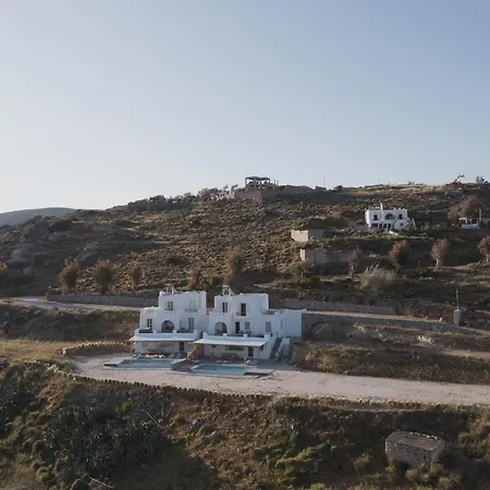 Vouno Luxury Villa *