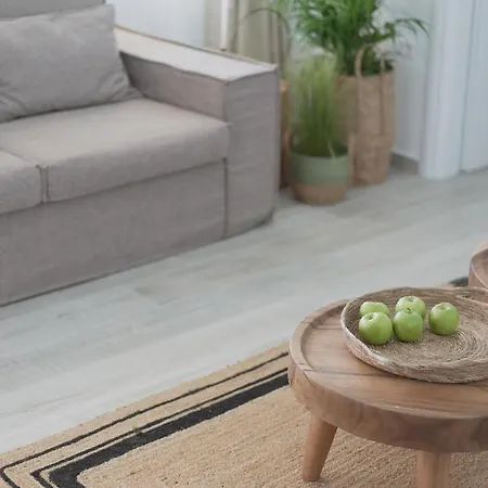 Vouno Luxury Glinádo Náxu