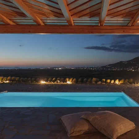 Vouno Luxury Villa *