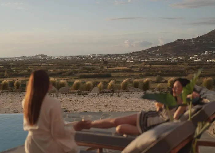 Vouno Luxury * Glinado Naxos